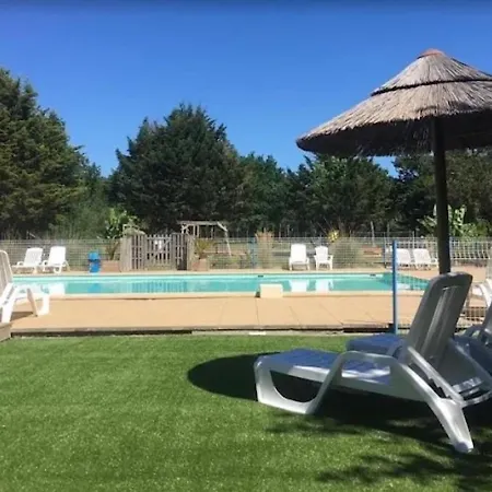 Campingplatz Bois 4 Domaine Les Epinettes Saint-Gervais (Vendee)